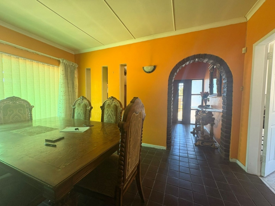 5 Bedroom Property for Sale in Dorchester Heights Eastern Cape